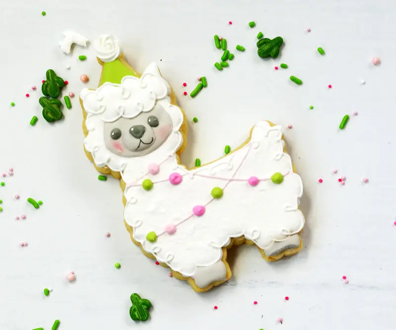 Llilla the Llama with Party Hat - Cookie Cutter