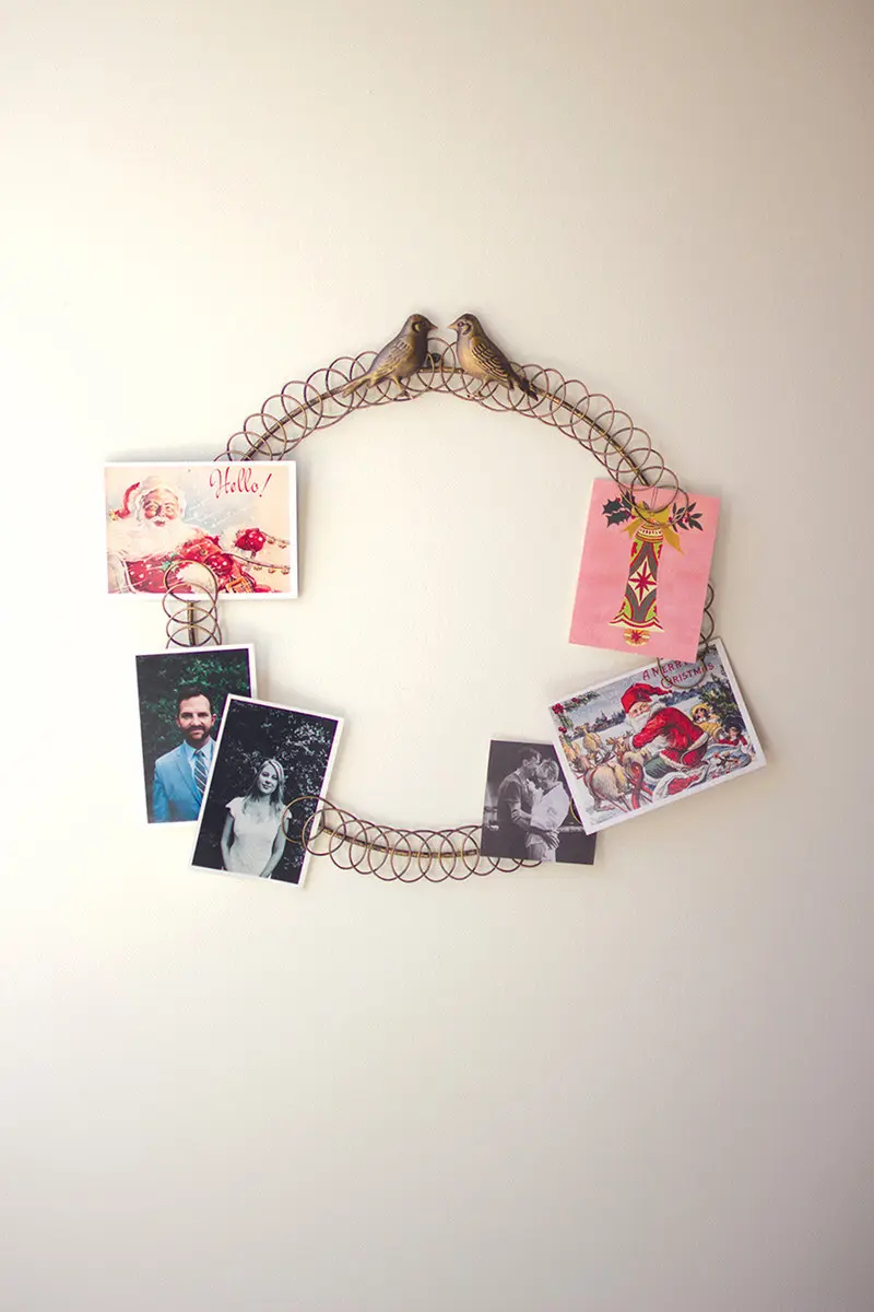 Metal Christmas Card Wreath With Two Birds (Min 2) By Kalalou
