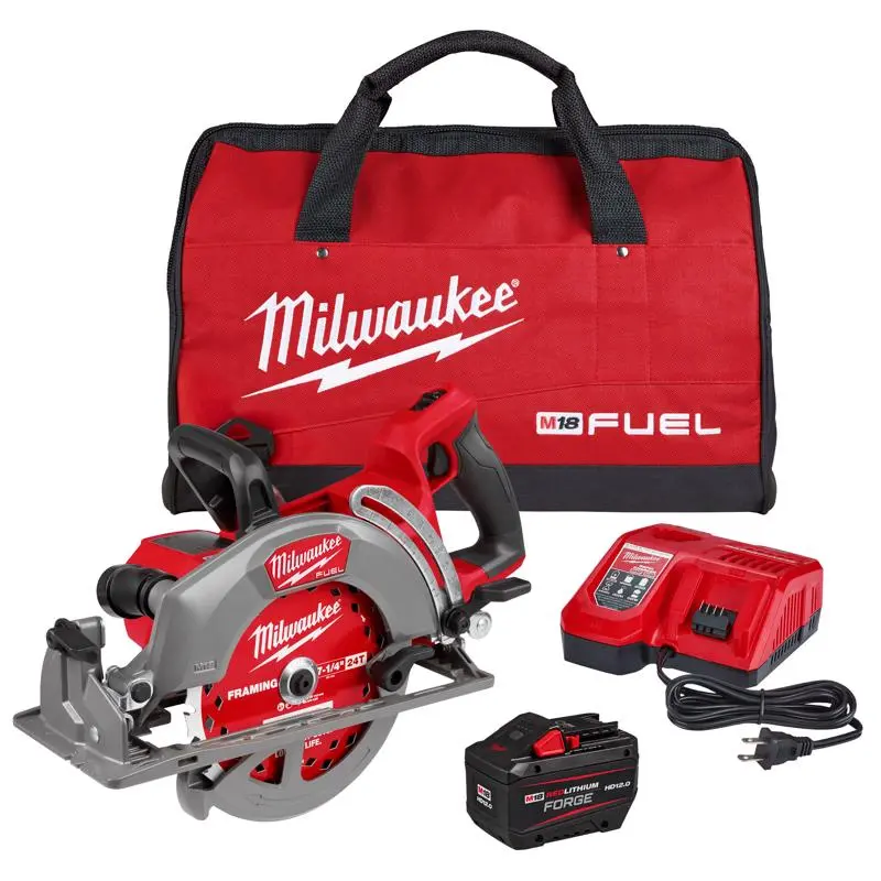 Milwaukee 7-1/4 in. Cordless Circular Saw Kit (Battery & Charger)