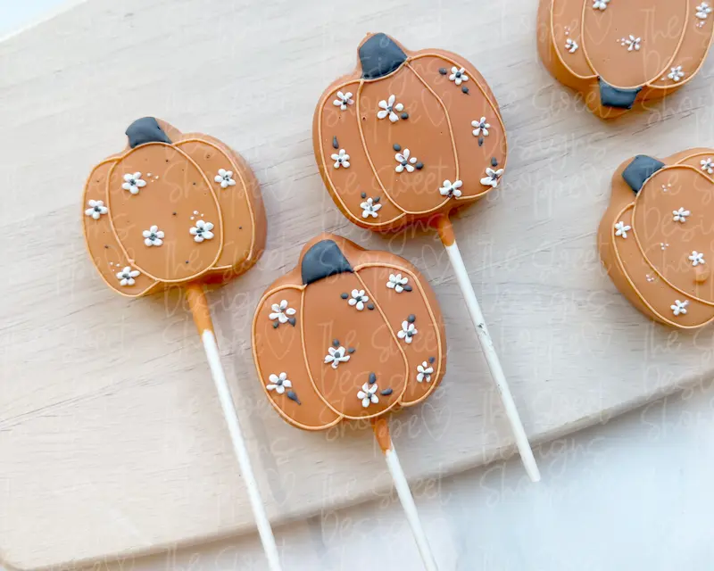 Minimalist Pumpkin  - Cake Pop Maker Set ( Cutter & Pusher)