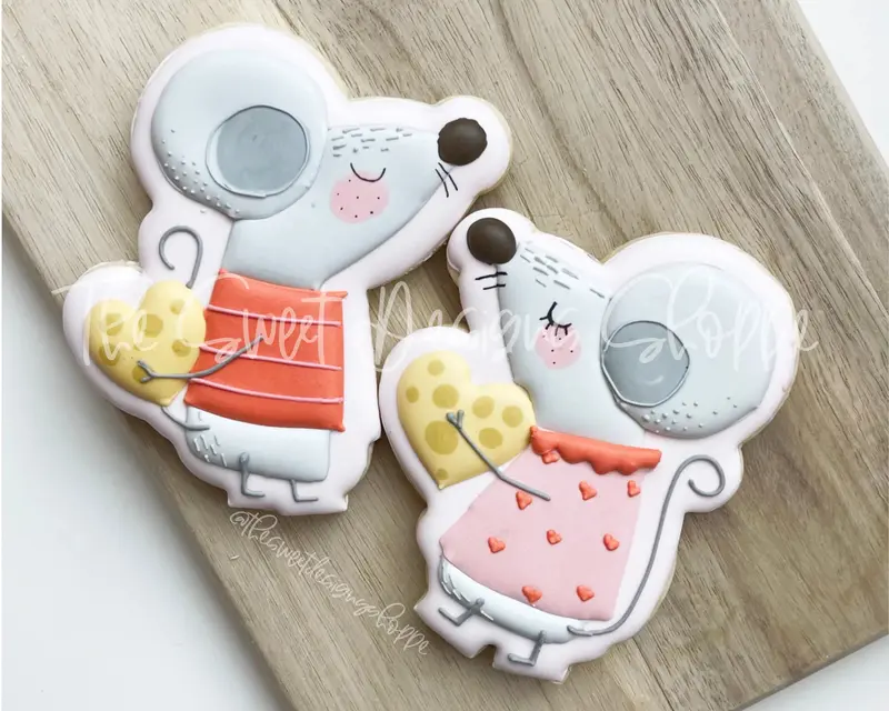 Modern Valentines Mouse Cookie Cutters Set - 2 Piece Set - Cookie Cutters