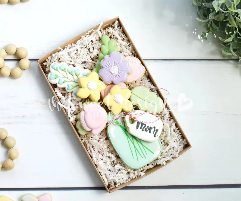 Mothers Day Bouquet Platter Set with Mason Jar - Cookie Cutters