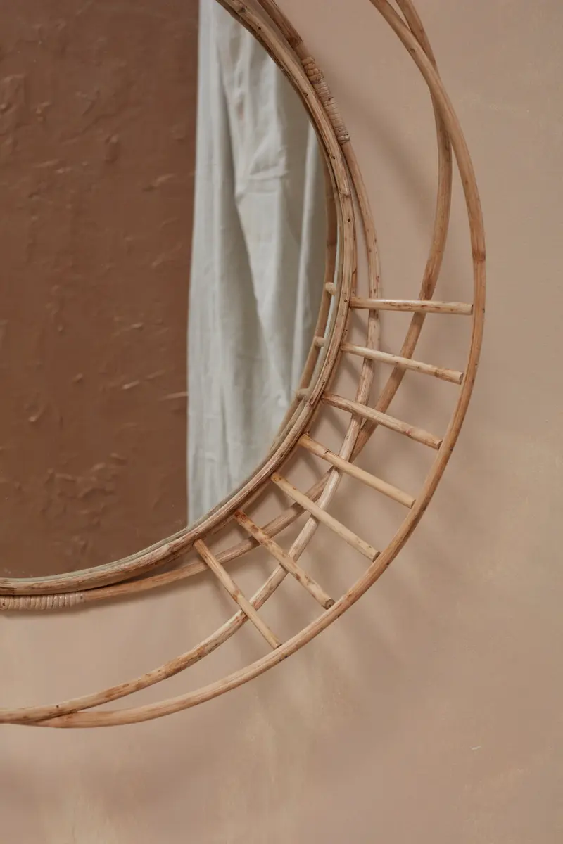 Oviedo Mirror By Accent Decor