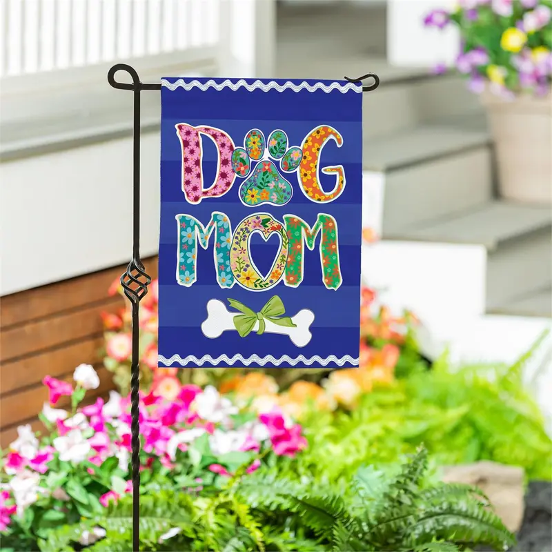 Pet Central Dog Mom Burlap Flag Garden