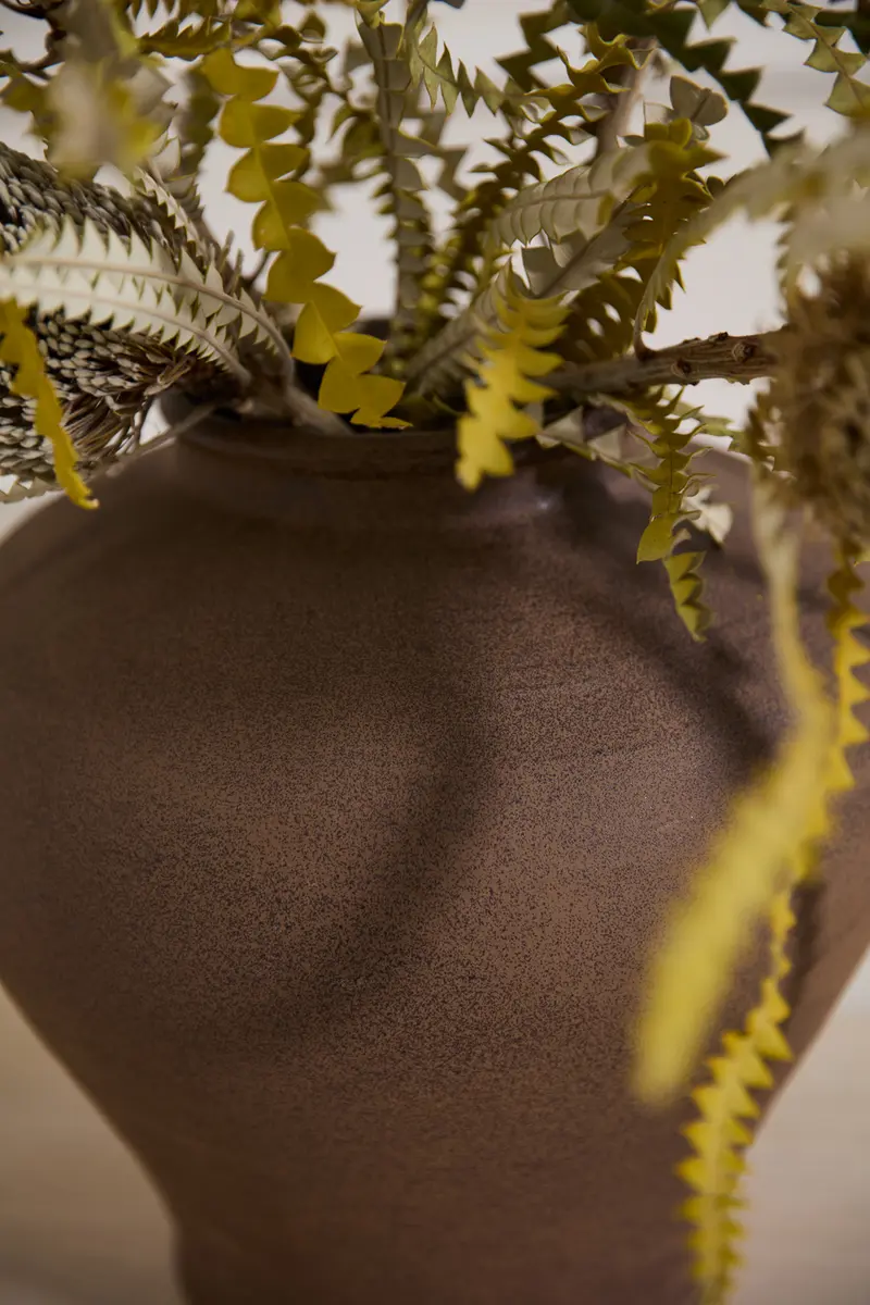 Repose Vase By Accent Decor