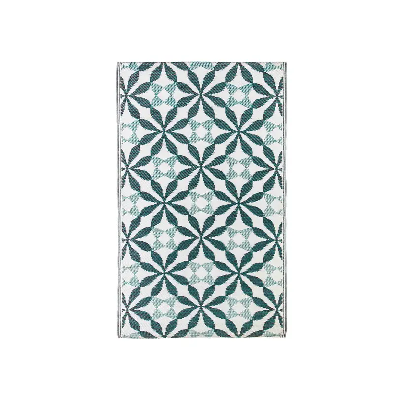 Reversible Weather-Resistant Rug 3'x5' Blue Quilted Lattice