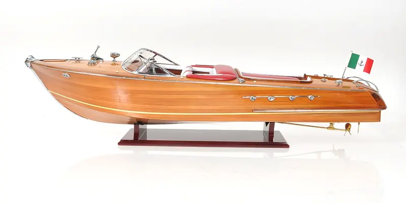 Riva Aqurama Speedboat Model Exclusive Edition By Homeroots