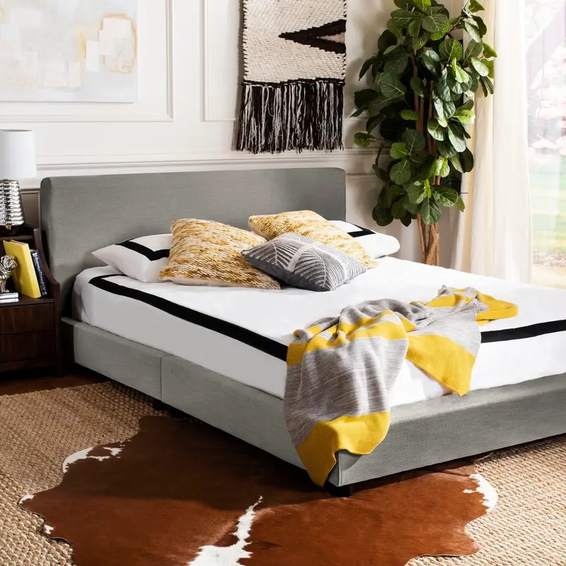 Safavieh Carter Bed Queen Size - Grey