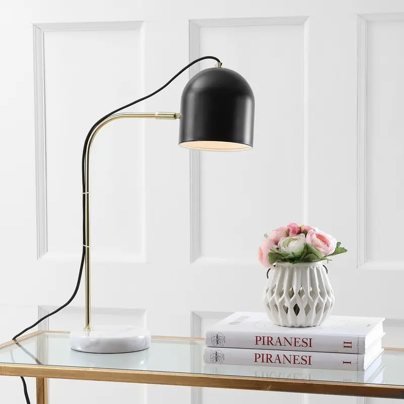 Safavieh Drina, 23.5 Inch, Black/Gold, Table Lamp W/ Usb Port ? - Black