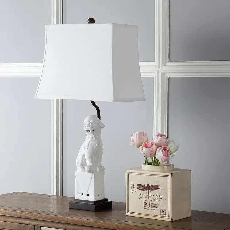 Safavieh Foo 28.5-Inch H Dog Table Lamp Set Of 2 - White