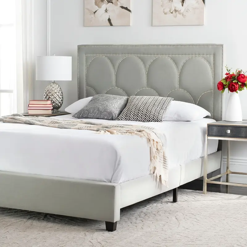 Safavieh Solania Bed Queen Size - Grey