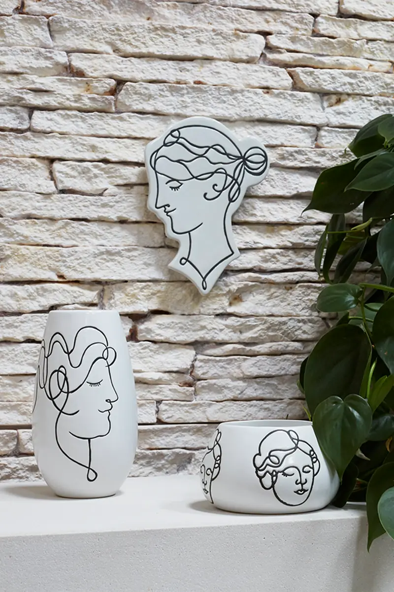 Shea Collection Set of 4 By Accent Decor