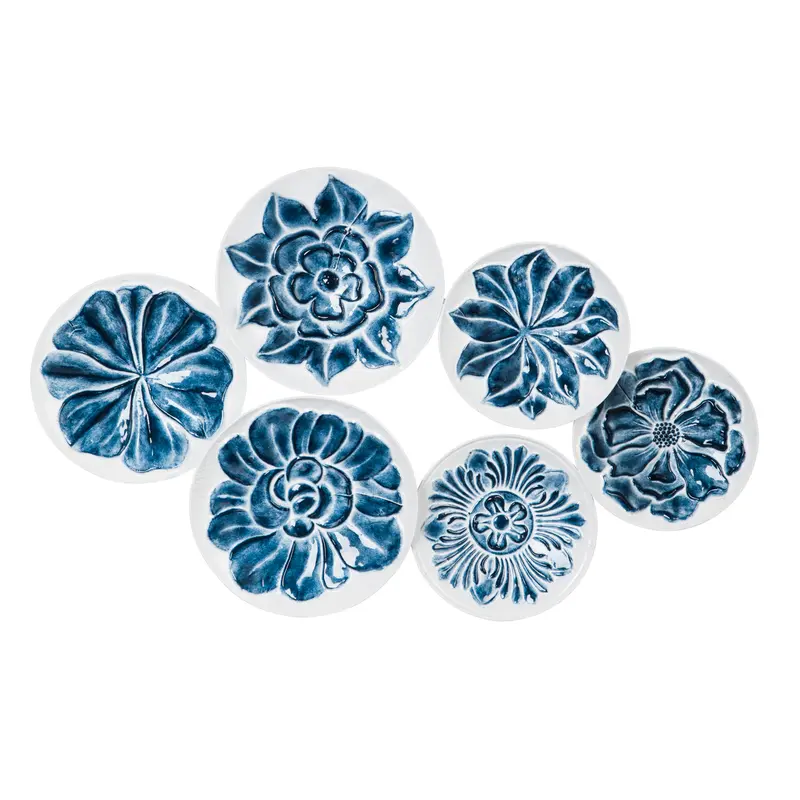 Six Round Plate Blue and White Embossed Wall Decor,6m538