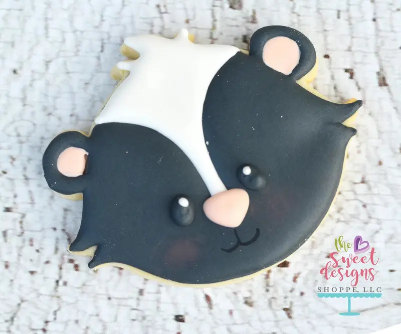 Skunk Face v2- Cookie Cutter