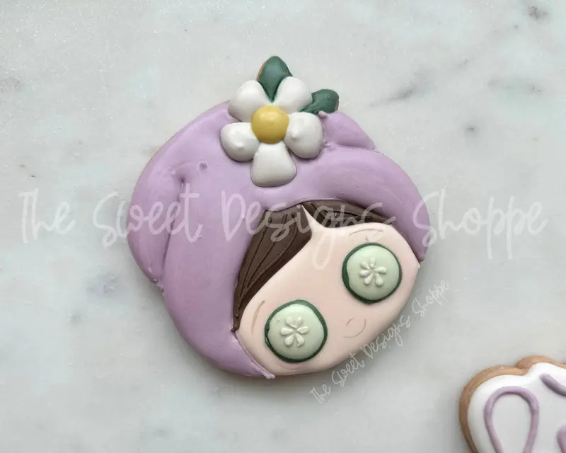 Spa Girl with Flower - Cookie Cutter