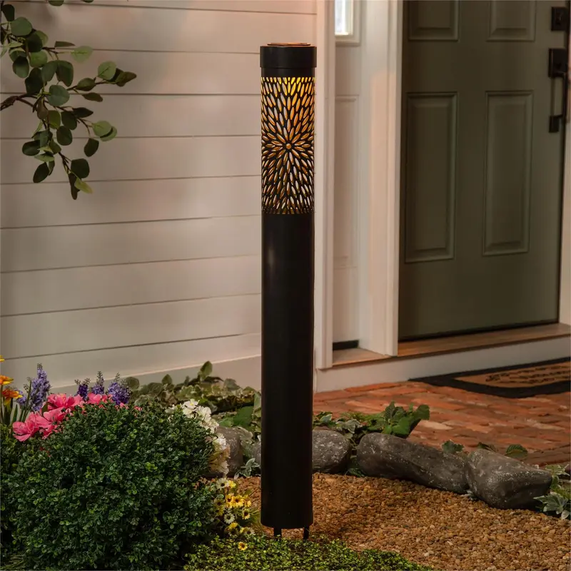 Starburst Laser Cut Solar Garden Column