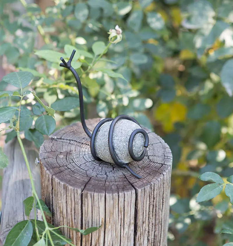 Stone Snail Set of 6 By Garden Age Supply