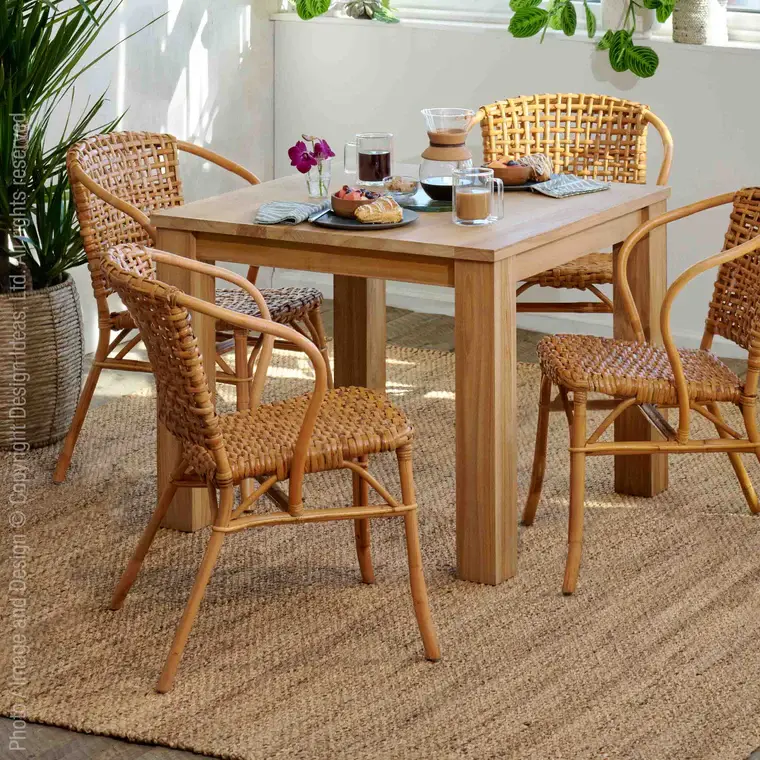 Takara Table-Square By Texture Designideas