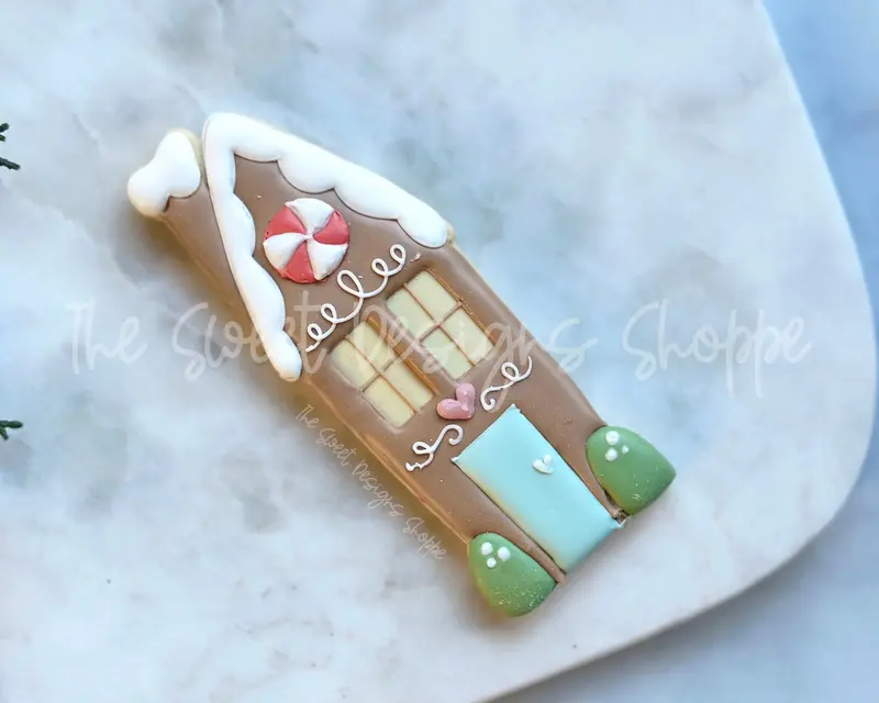 Tall and Narrow Ginger House - Cookie Cutter