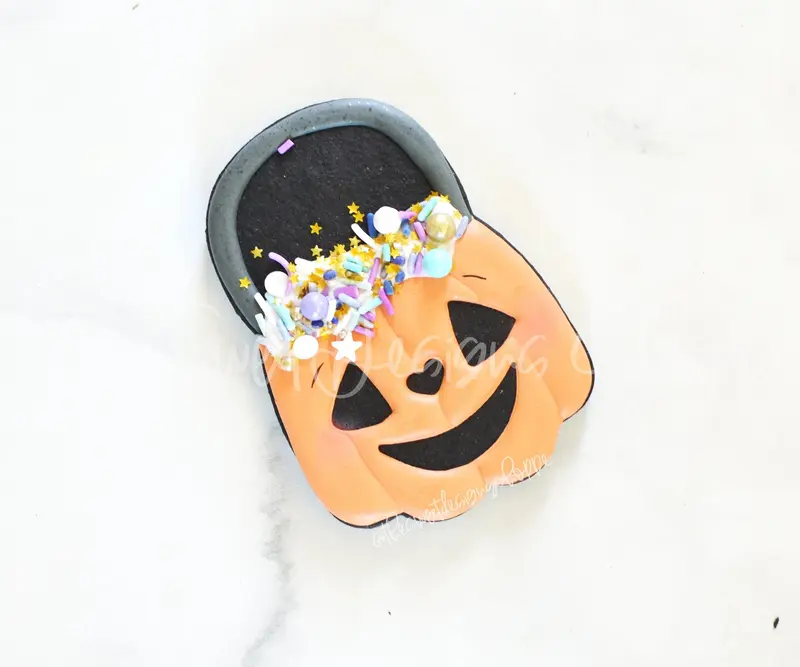 Tallish Treat Bag - Cookie Cutter