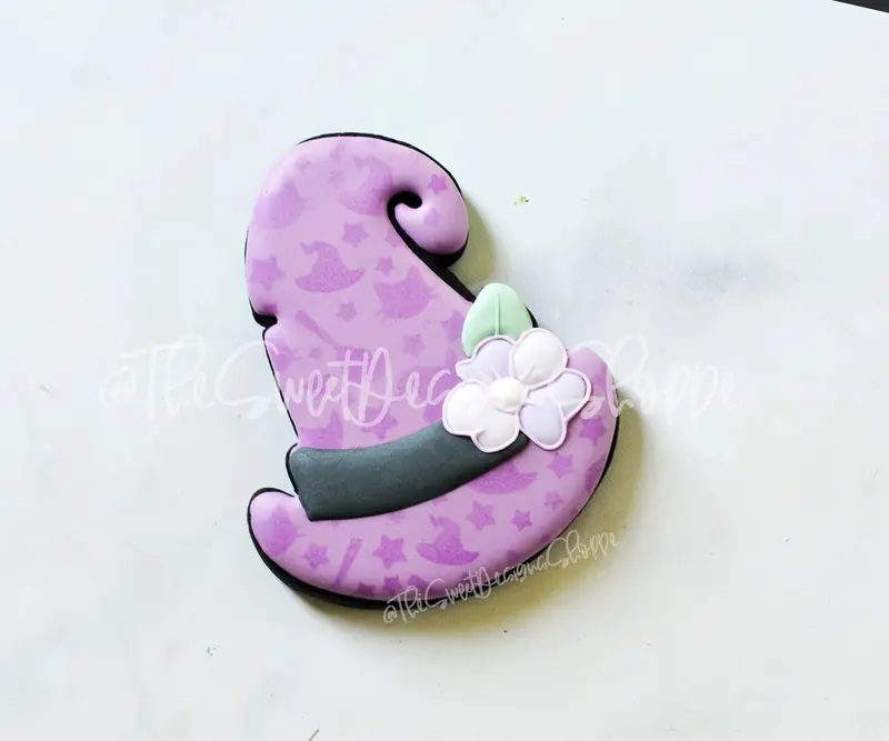 Tallish Witch Hat - Cookie Cutter