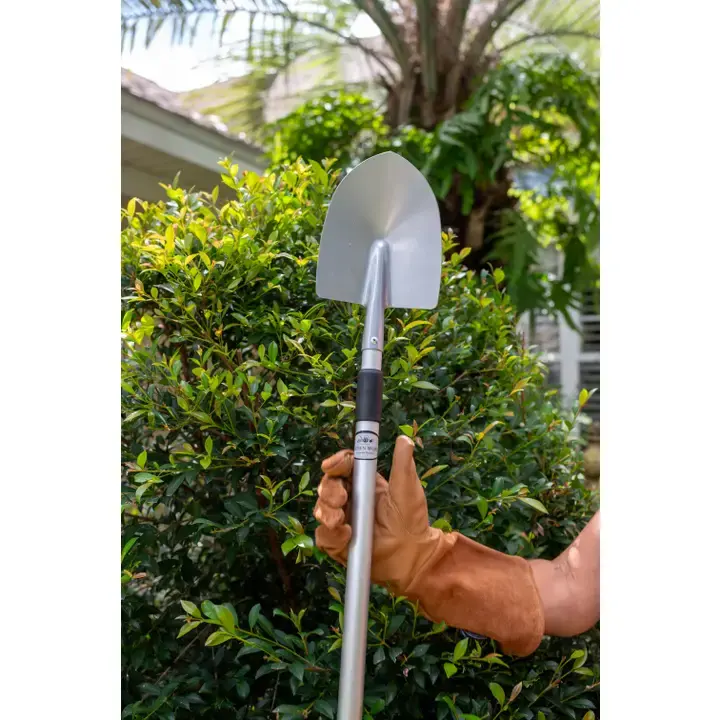 Telescopic Shovel