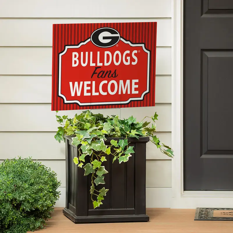 University of Georgia Yard Sign, "Fans Welcome"