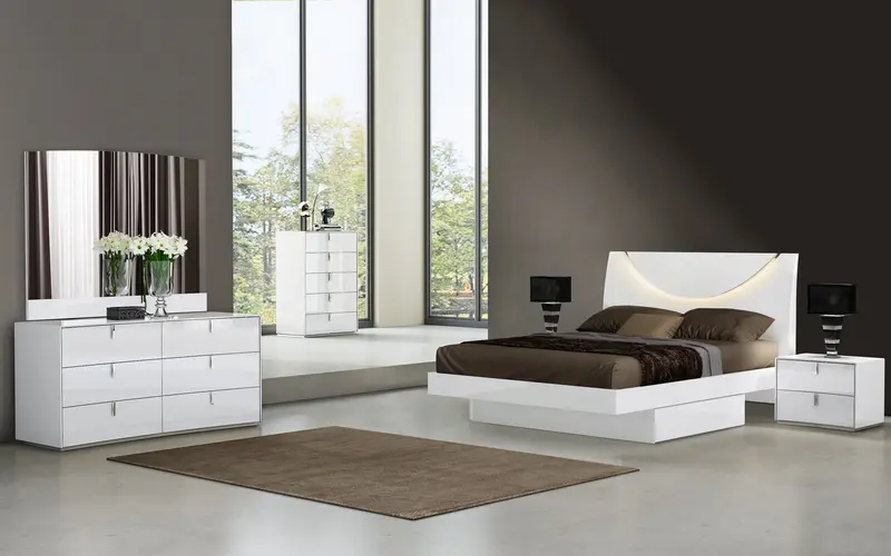 White 4Pc Queen Bedroom Set By Homeroots
