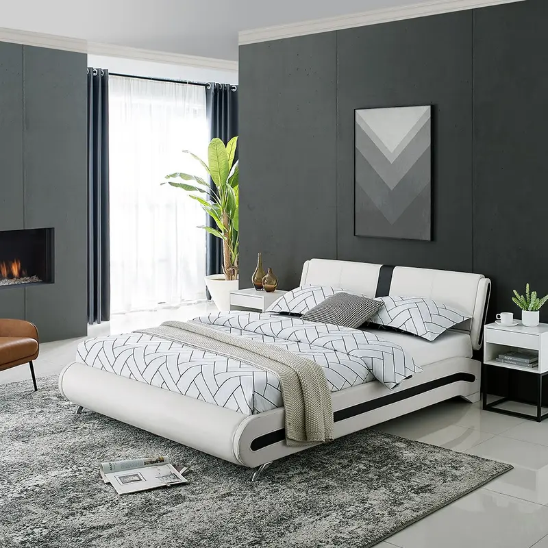 White Platform King Bed With Two Nightstands By Homeroots - 397018