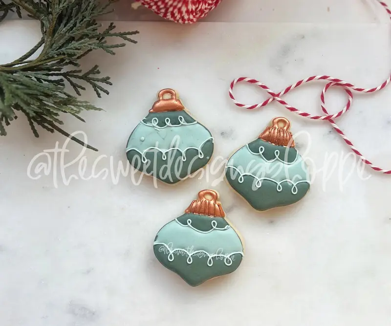Wide Ornament - Cookie Cutter