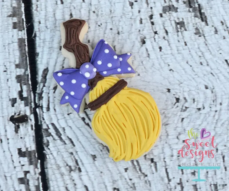 Witch Broom V2 - Cookie Cutter