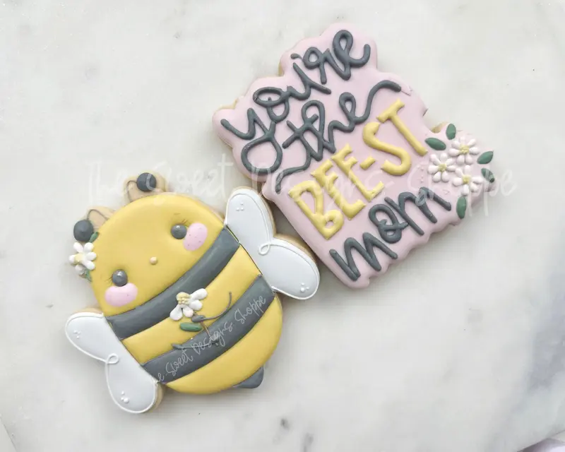 You are the BEE-ST Mom Cookie Cutter Set - Set of 2 - Cookie Cutters