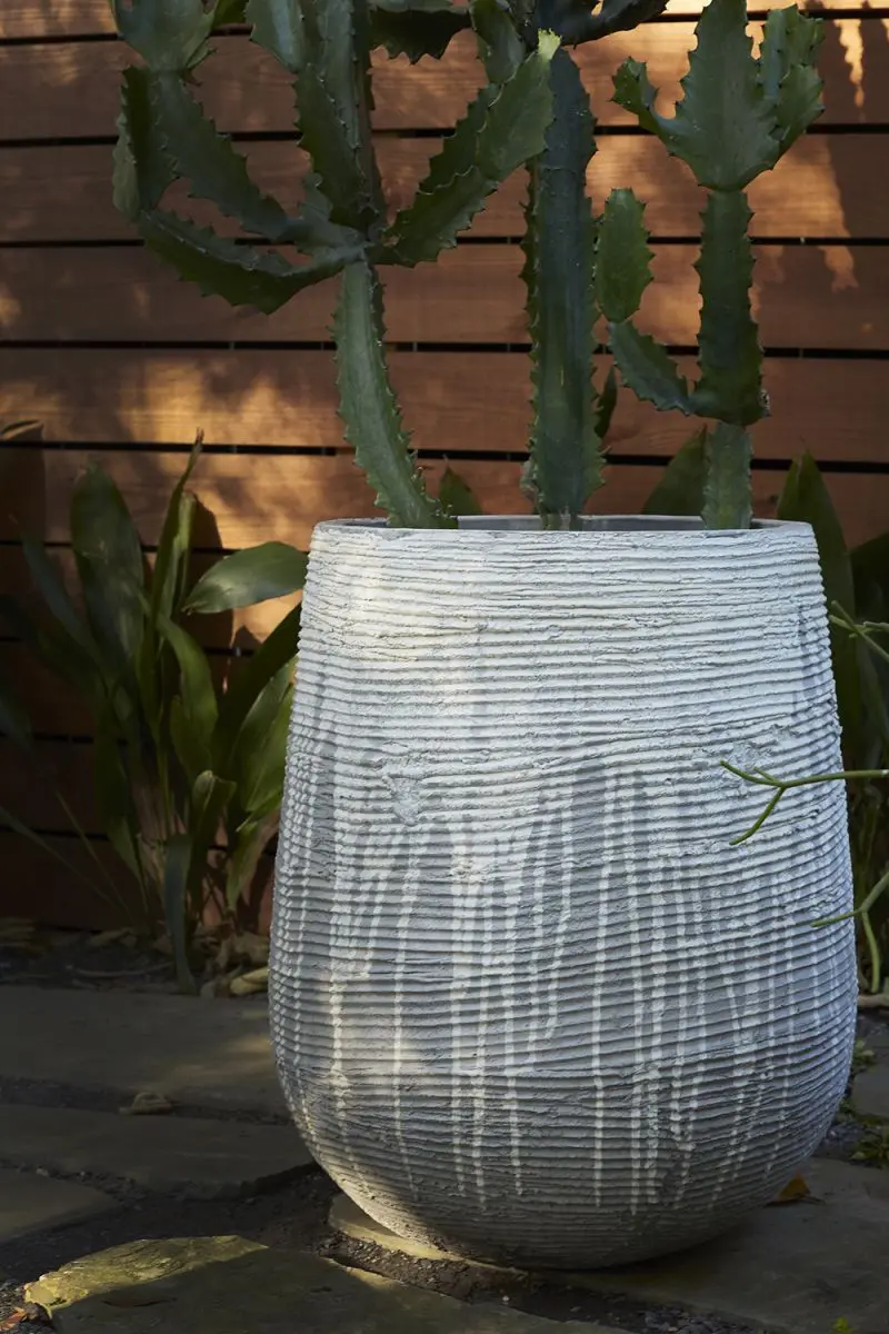 Zimmer Planter 22" x 26.5" By Accent Decor